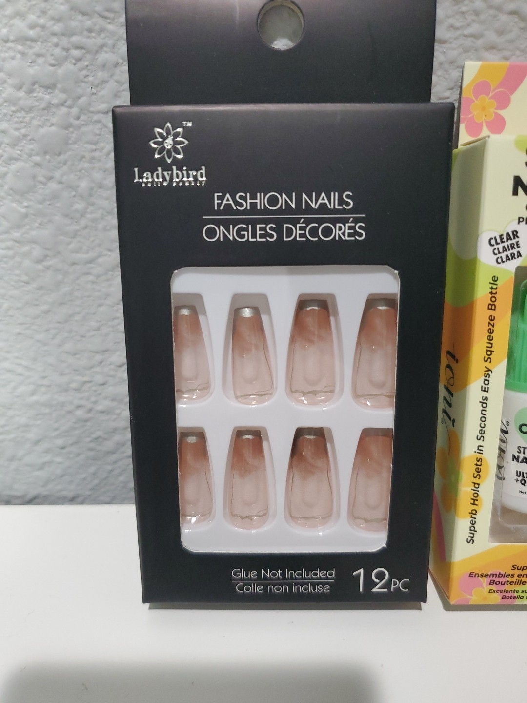 Lady Bird Glue On Nails Coffin Shape With Ioni Glue New Free shipping