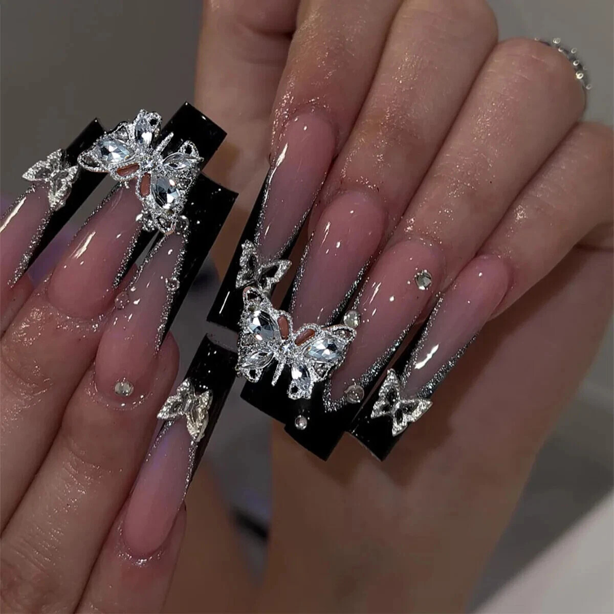 24Pcs Extra Long Square Fake Nail with Glue 3D Little Bear Bow Design False Nail
