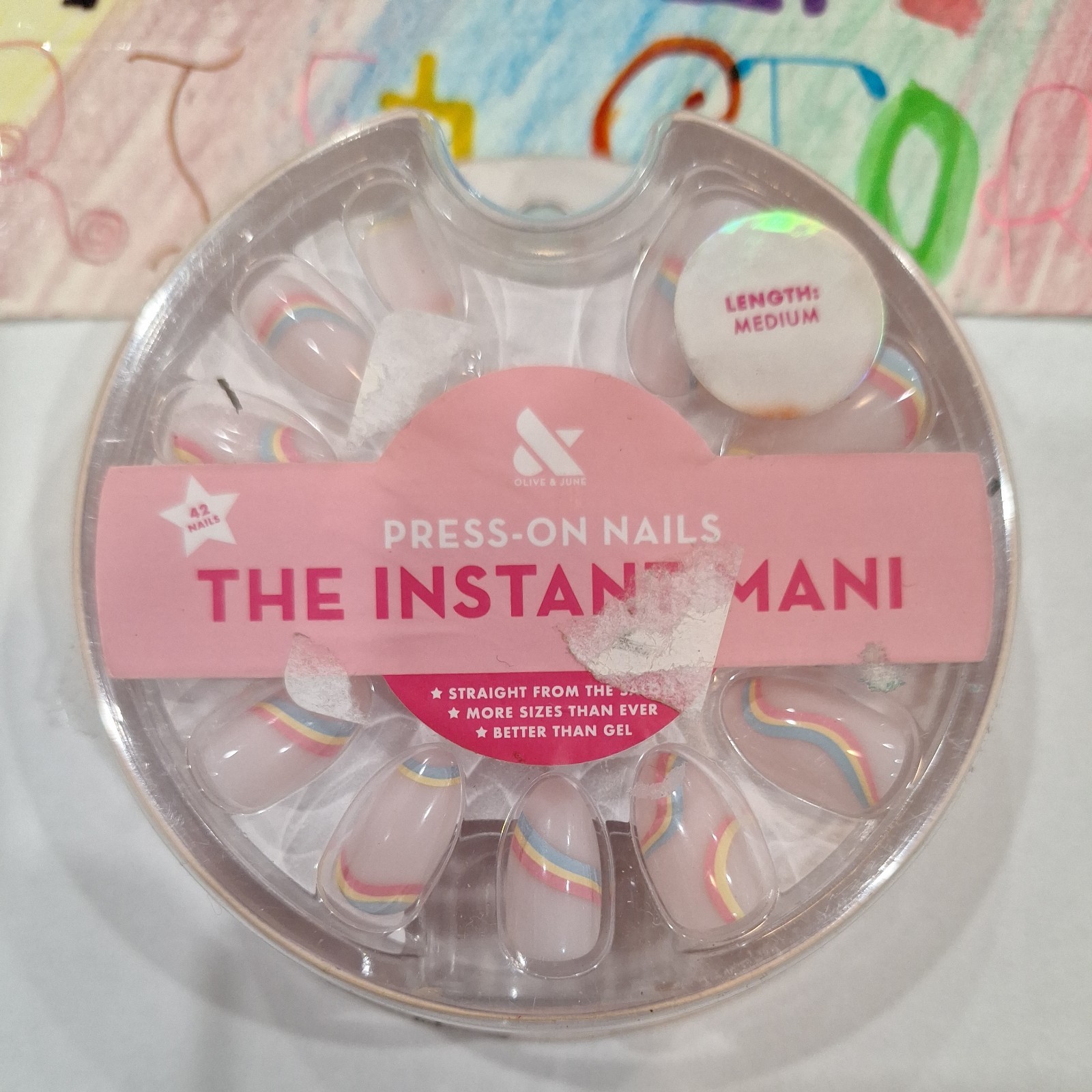 Olive & June Press-On Nails MEDUIM Almond Rainbow Swirl The Instant Mani