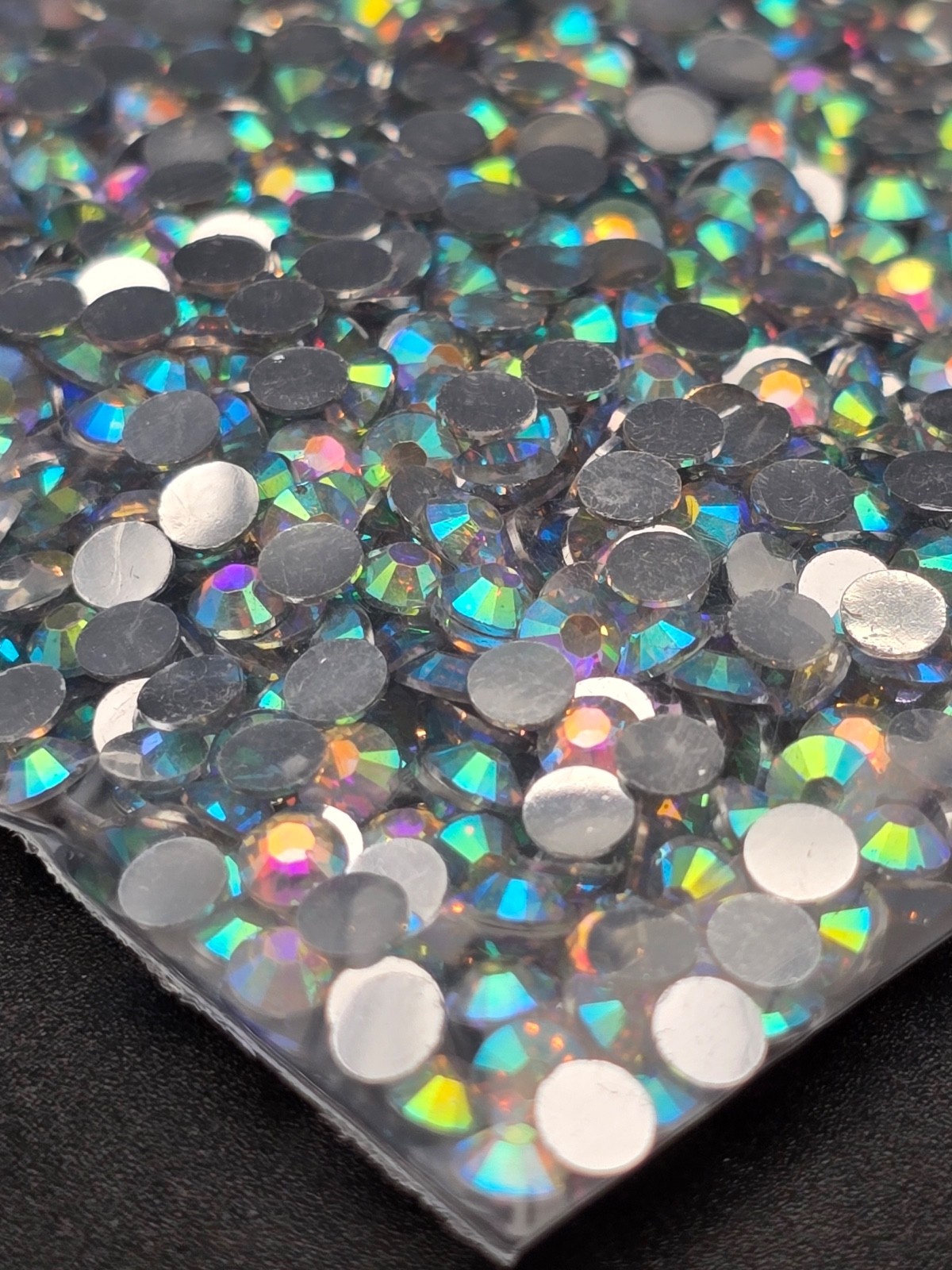 2000 x Resin 4mm Flat Back Rhinestones Phone Nail Shoe Art Craft Gems SS16 DIY