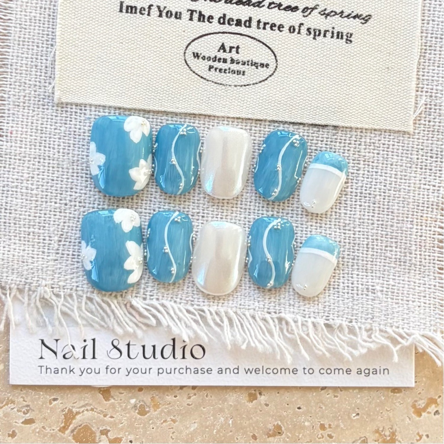 10pcs Blue White Floral Press on Nails Short French Fake Nail Art Tips