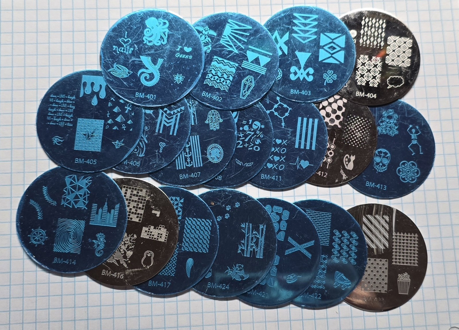 Bundle Monster Maniology Nail Stamp Round Plates Destash Lot 400 Series