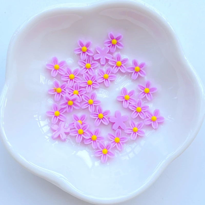 200Pcs New Cute Mini 8mm Flower Flat Back Resin Nail Enhancement Jewelry Craft