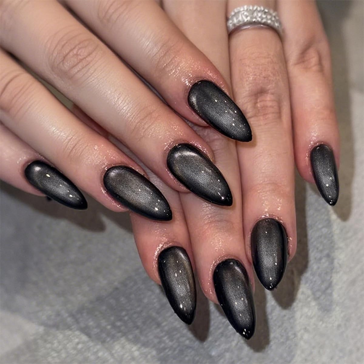Black Press on Nails, Medium Almond Fake Goth Dark Medium, Style-4