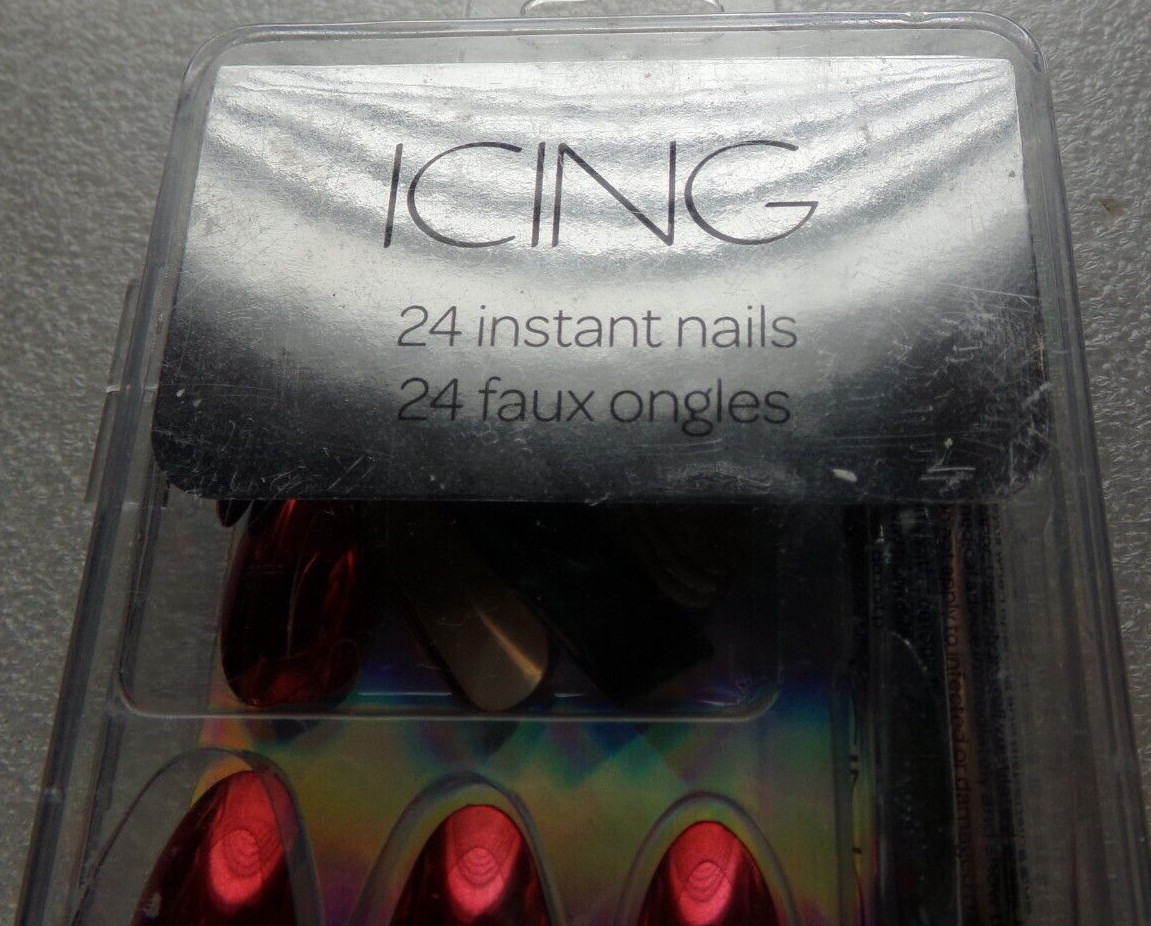 Icing Nails Chrome Red Medium Stiletto