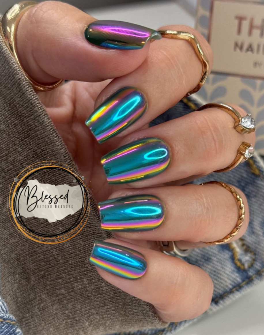 Red ASpen Press On Nails-Elevating Girls Everywhere, Elolo Coffin -Blue -Medium