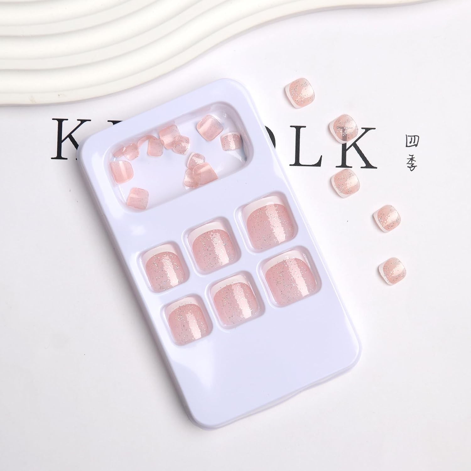 24PCS White French Tip Press on Toenails Short Square Natural Nude Glitter Fa…
