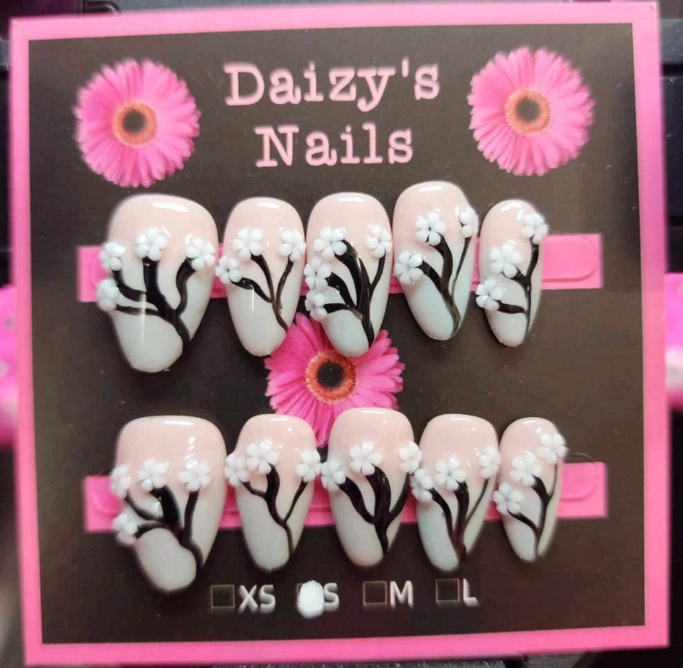 Small Size Grey Cherry Blossom Press-on Nail Set Handmade Almond 2.0 Cm Length