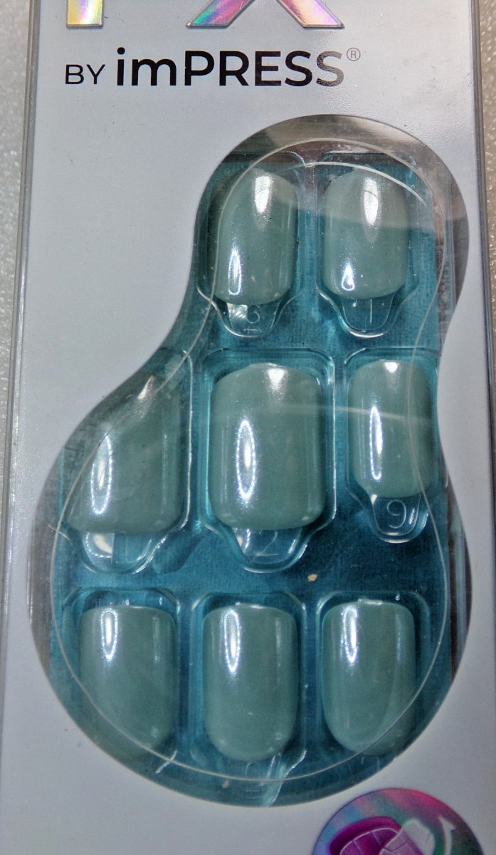 IMPRESS FX NAILS PRESS ON SHORT – Shimmering Aqua Green (After Hours)