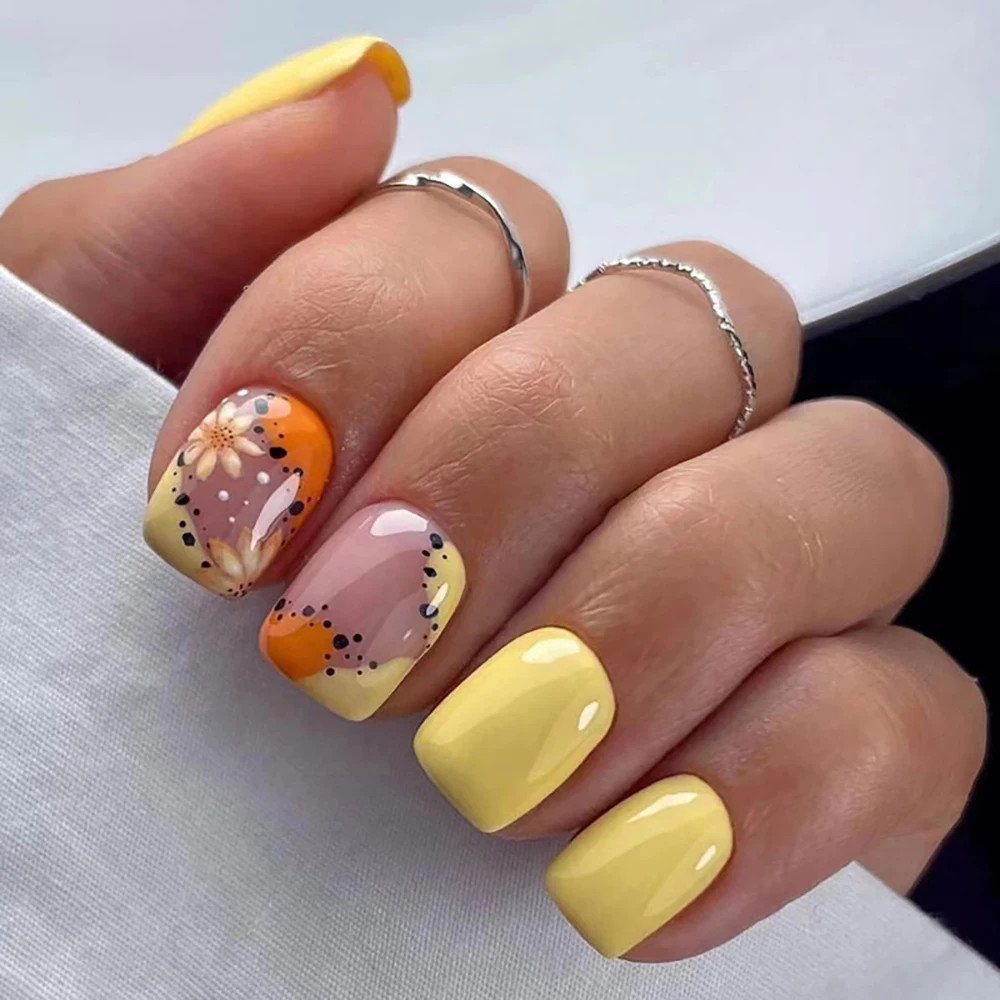 24pcs Set Short Square French Press On Nails Flower Butterfly Design Fake Nails