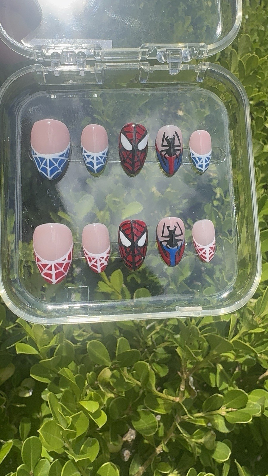 Spider-Man Press On Nails Almond Extra Short