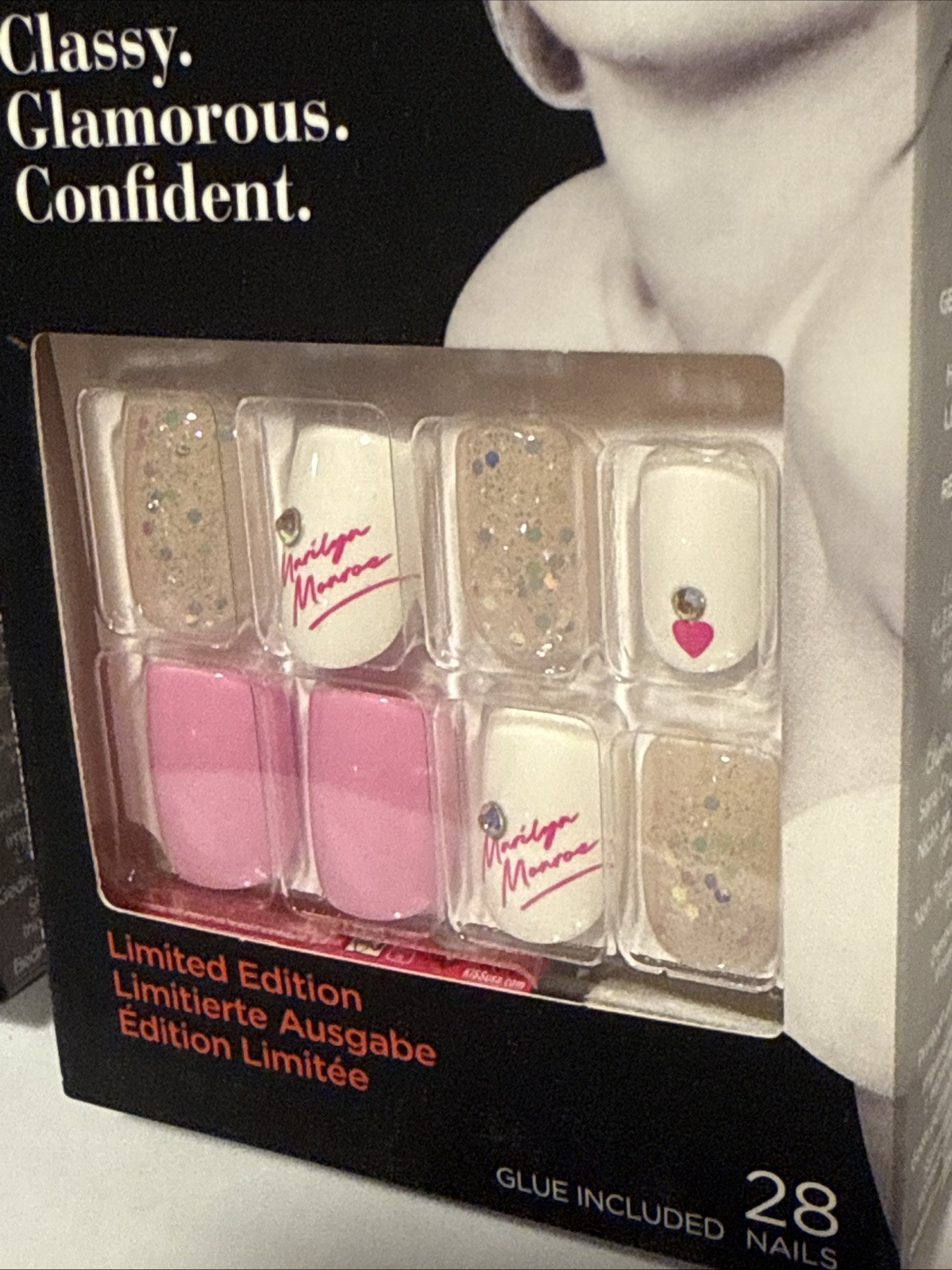 2 Marilyn Monroe x Kiss 28 Artificial Short Squared Glue On Nails Pinks 91293.