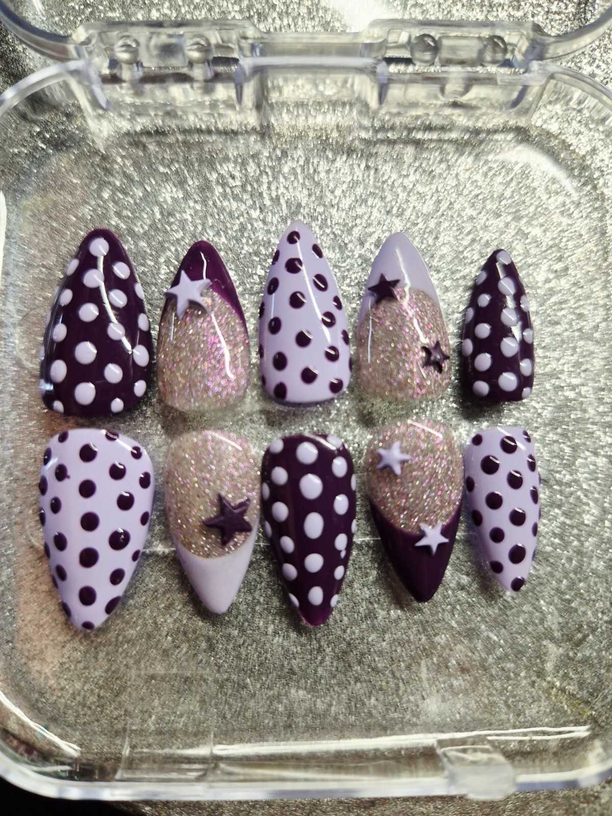 Light & Dark Purple, Star Medium Almond Press-On Nails Full Cover Set