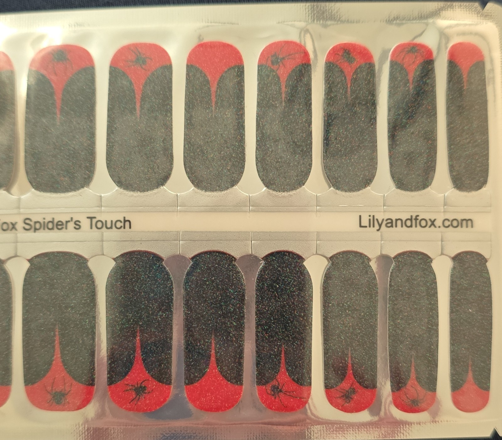 Lily & Fox Spider Theme Glitter – Wrap – Nails Black/Red Short Oval