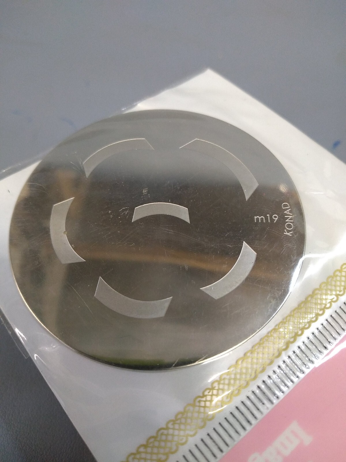 Konad M19 Stamping Nail Art Image Plate