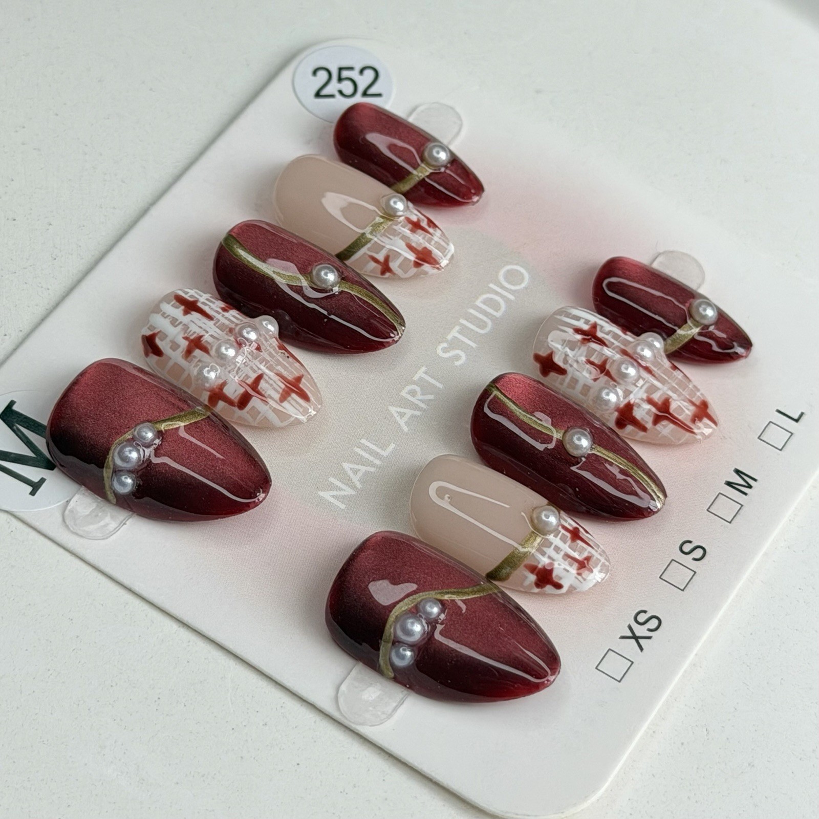 Handmade Red Brown Press-On Nails With Pearls Glossy Short Almond SizeM Reusable