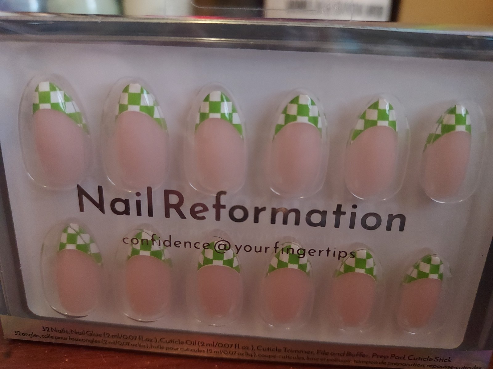 Nail Reformation Short Almond Nails In Check Green and White 32 Nails