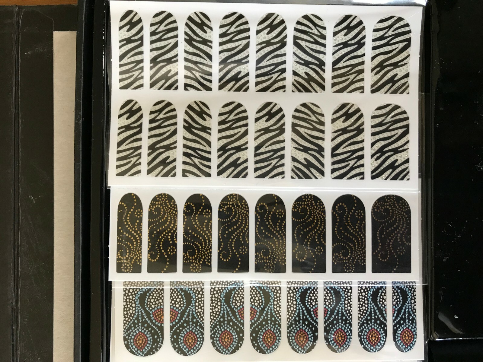 CAILYN – Printed Premium Nail Sticker – Awesome Enough for Seven Unique Styles