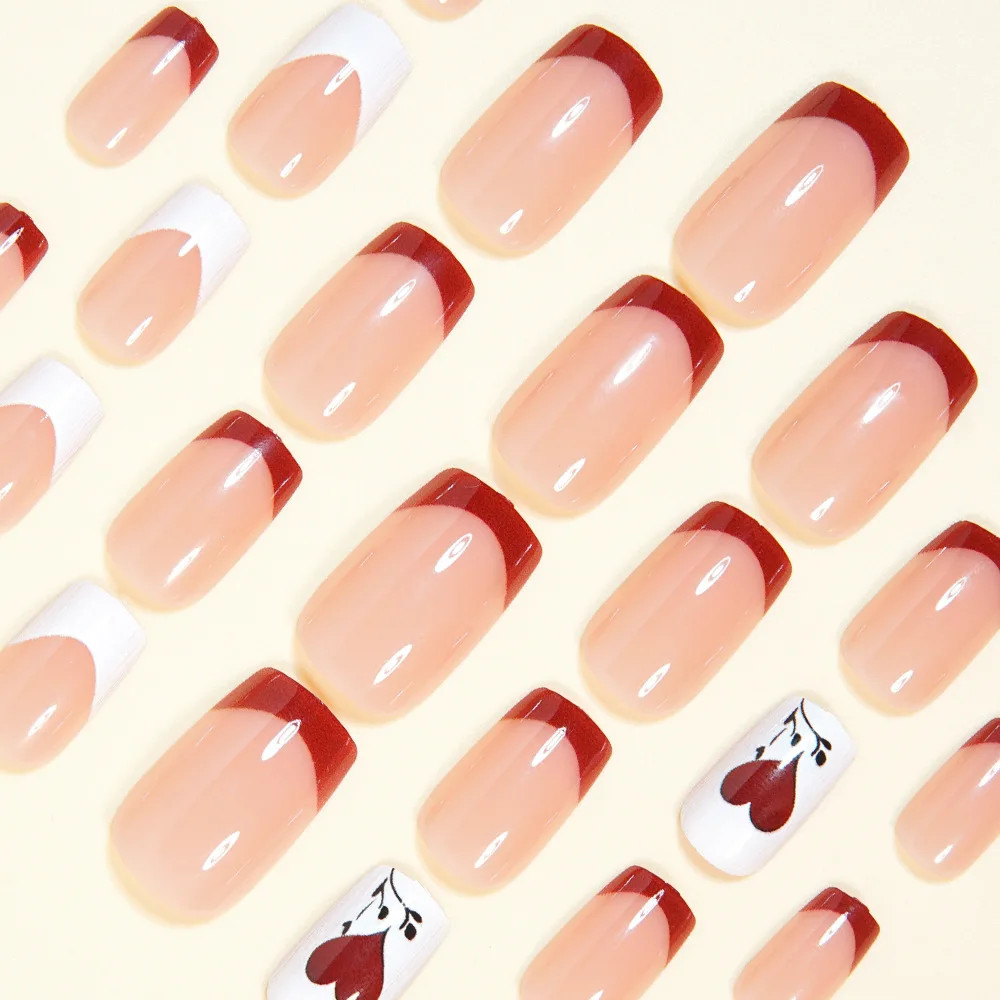 24pcs Valentine’s Day Press On Nails Gradient Red Black Cute Heart Rose French
