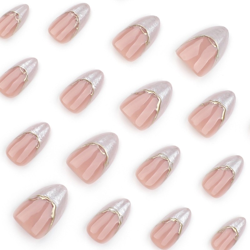 24 Pieces Short Almond False Nail With 3D Gold Line Detailing Press on Nail