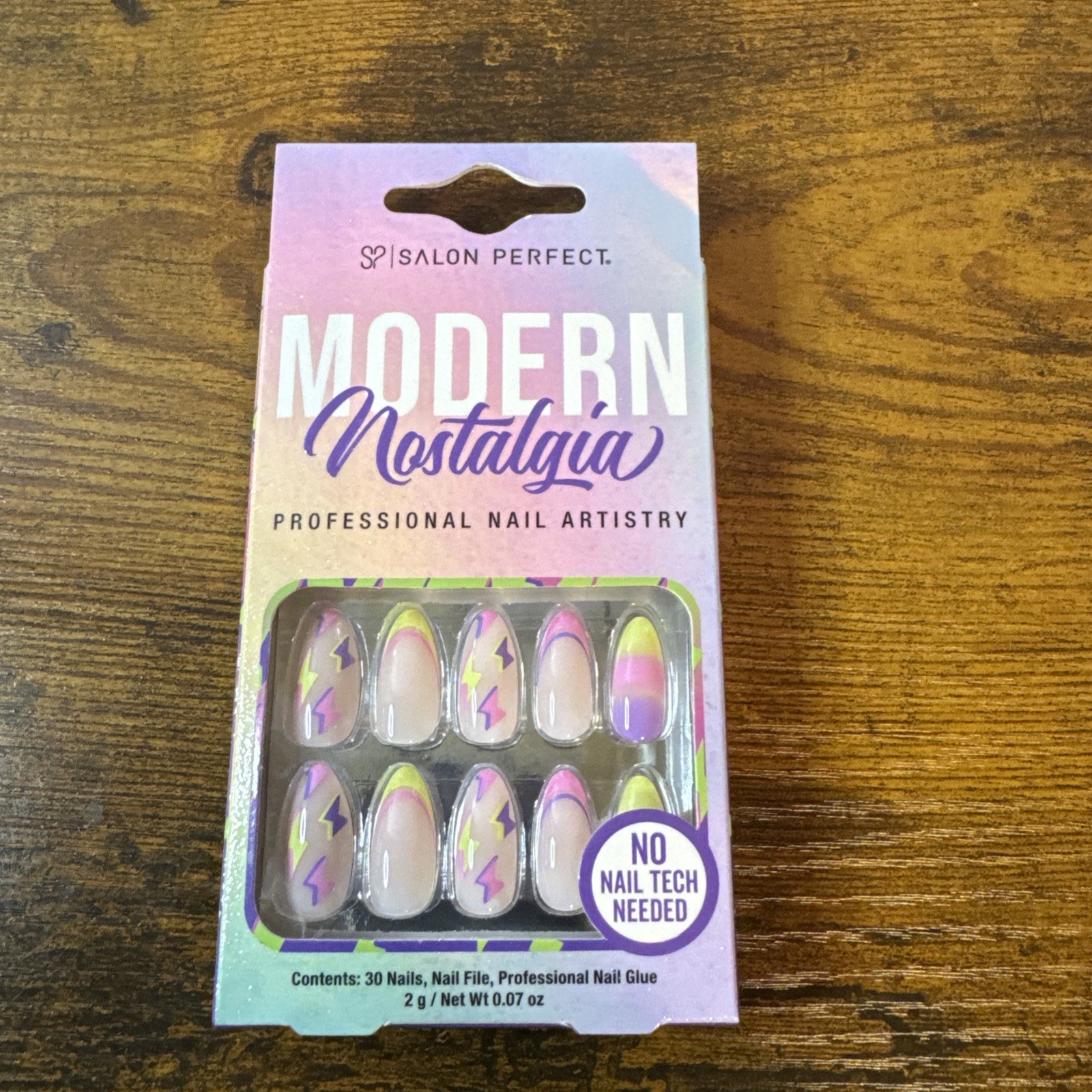 Salon Perfect Modern Nostalgia Nail Set Of 30~Includes Nail File & Glue