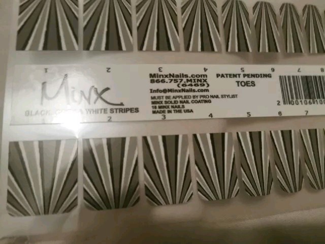 Black Grey & White Stripes(toes) MINX PROFESSIONAL NAIL WRAPS NEW SALON QUALITY