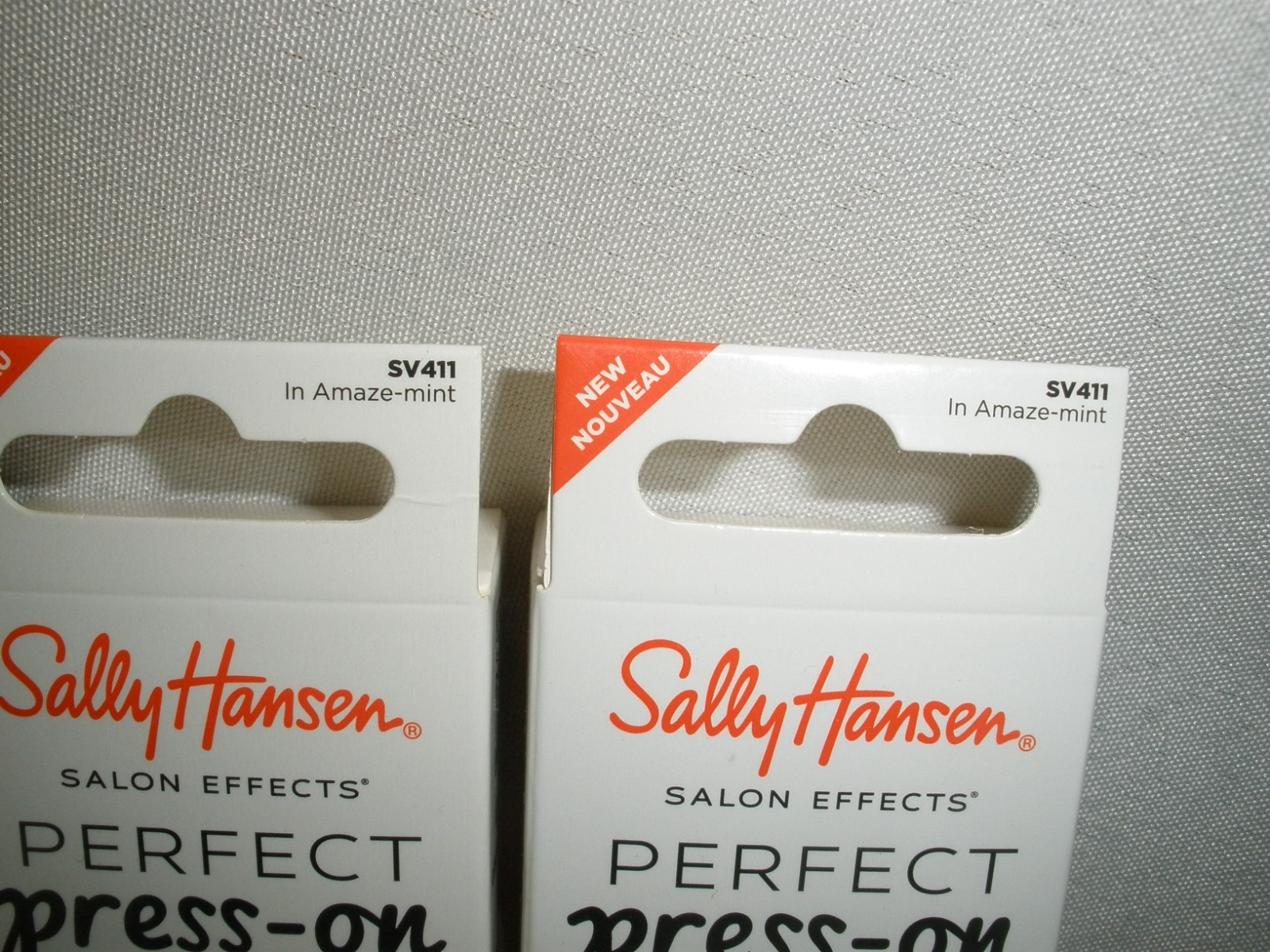 New Lot of 2 Sally Hansen Salon Effects Perfect Press On Nails In Amaze-mint
