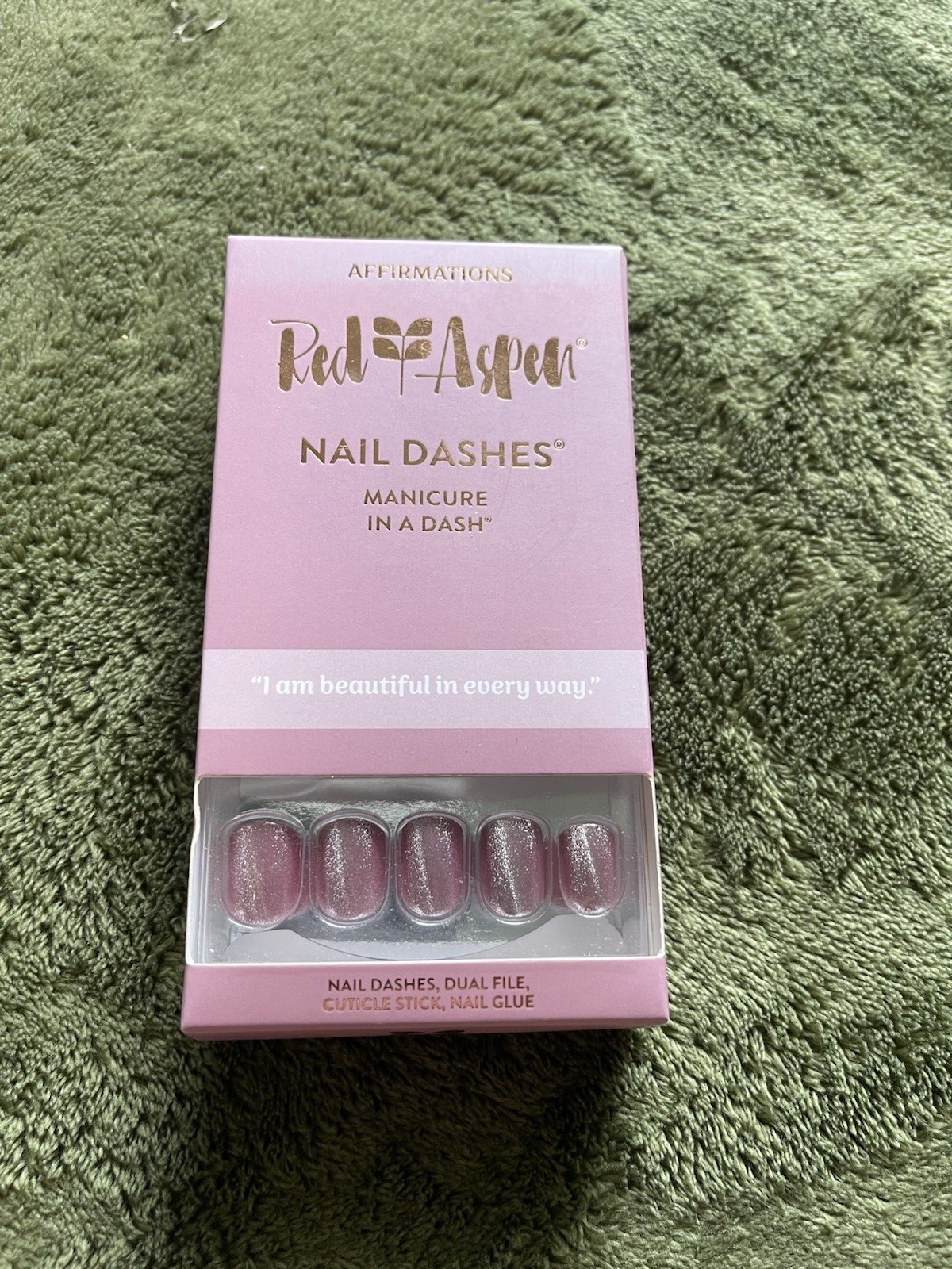 Red Aspen Nail Dashes, Assorted Lot