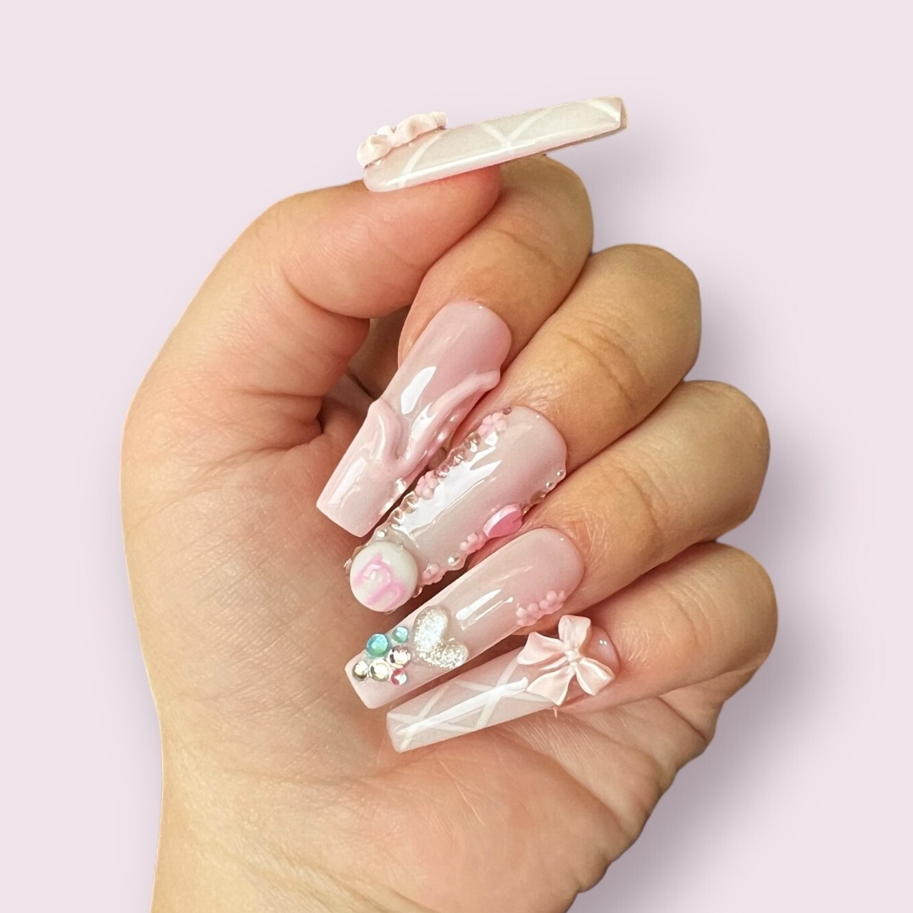 Luxurious Handmade Acrylic Press On Nails – B5 – High Quality & Reusable