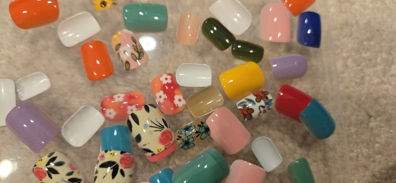 Glue On Colorful Nails Press On Nais Glue Not Included. Printed Nails. Box 120