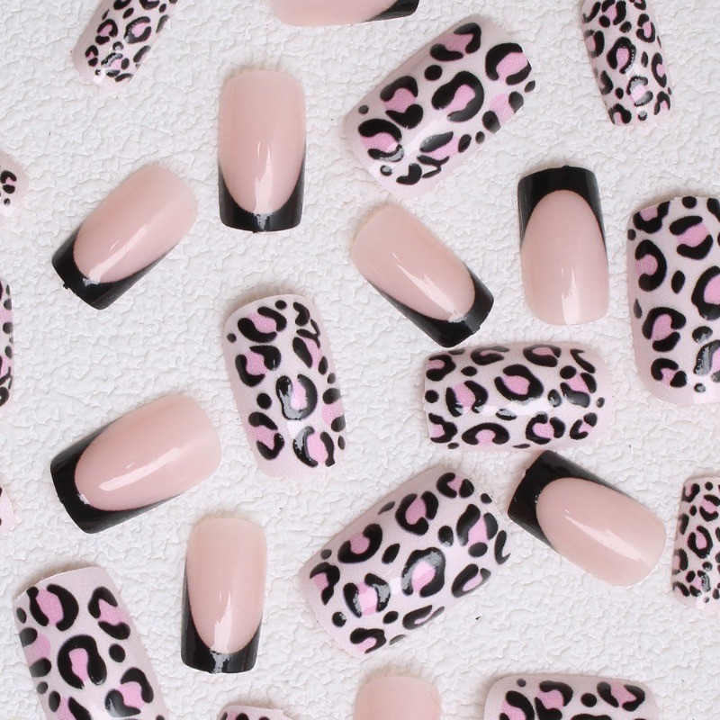 48pcs-Matte Pink Leopard Print Press on Nails, Square with Black French Tips