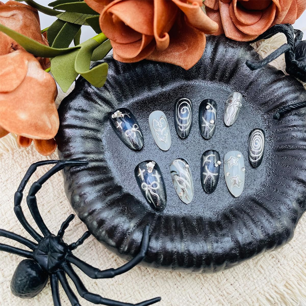 30Pcs Black Silver Y2K Goth Press on Nails Medium Almond False Nails with 3D Chr