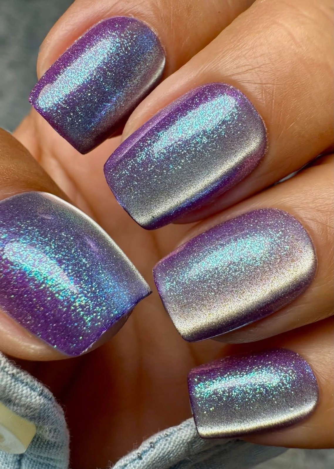 Red Aspen Reusable Nail Dashes, Pop On Short, Sparkle & Shine Bestie McKenna