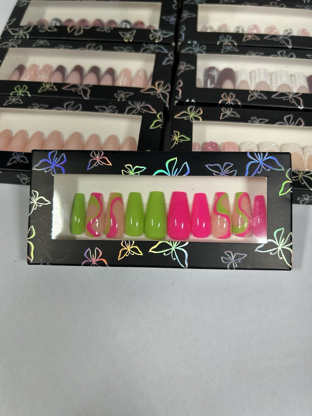 (Lot of 18) Press On Nails – Handmade / Boutique Style – New – Mixed Designs