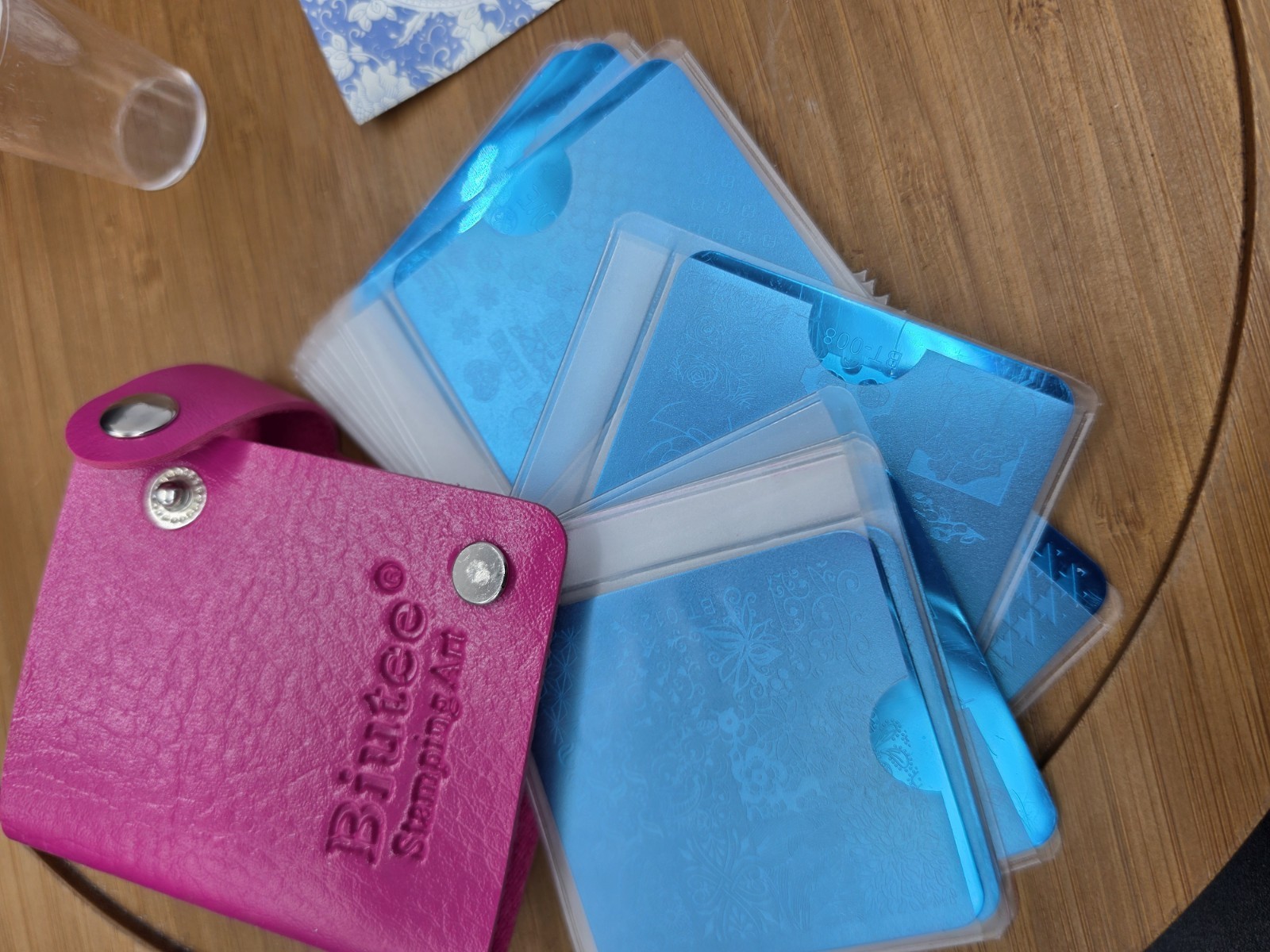 Biutee Nail Stamping Kit With Storage Pouch Multiple Plates With Designs