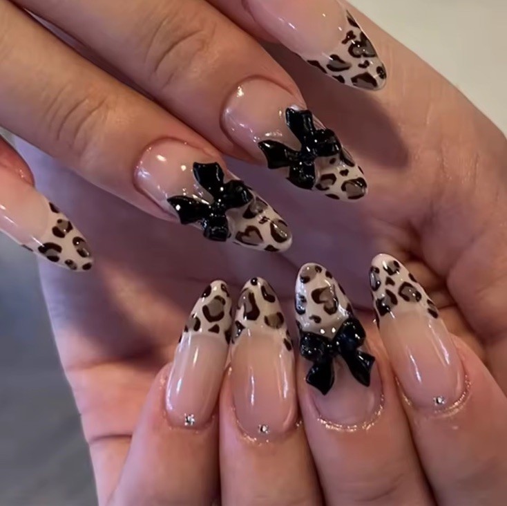 Medium Almond Press-On Nails Beige Brown Leopard Sz Med Bow Full Cover Acrylic
