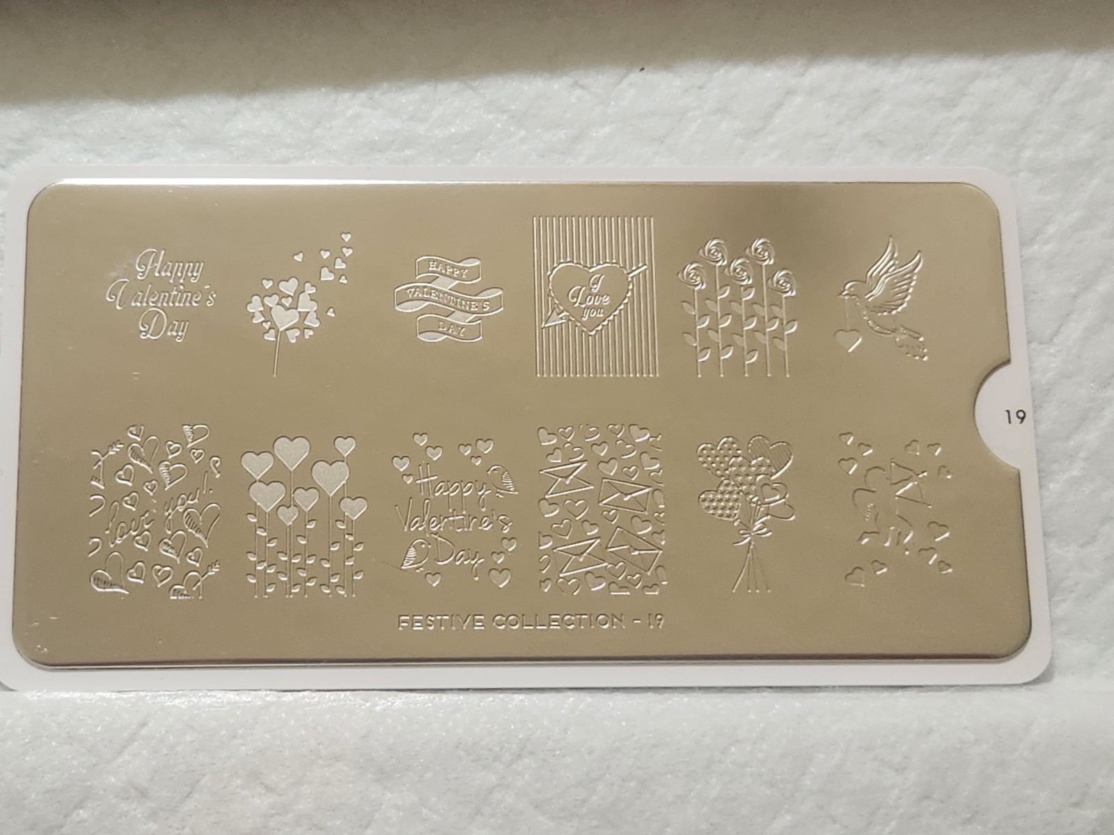 MoYou London Nail Stamping Plate – Festive 19 Valentine’s Day, Love