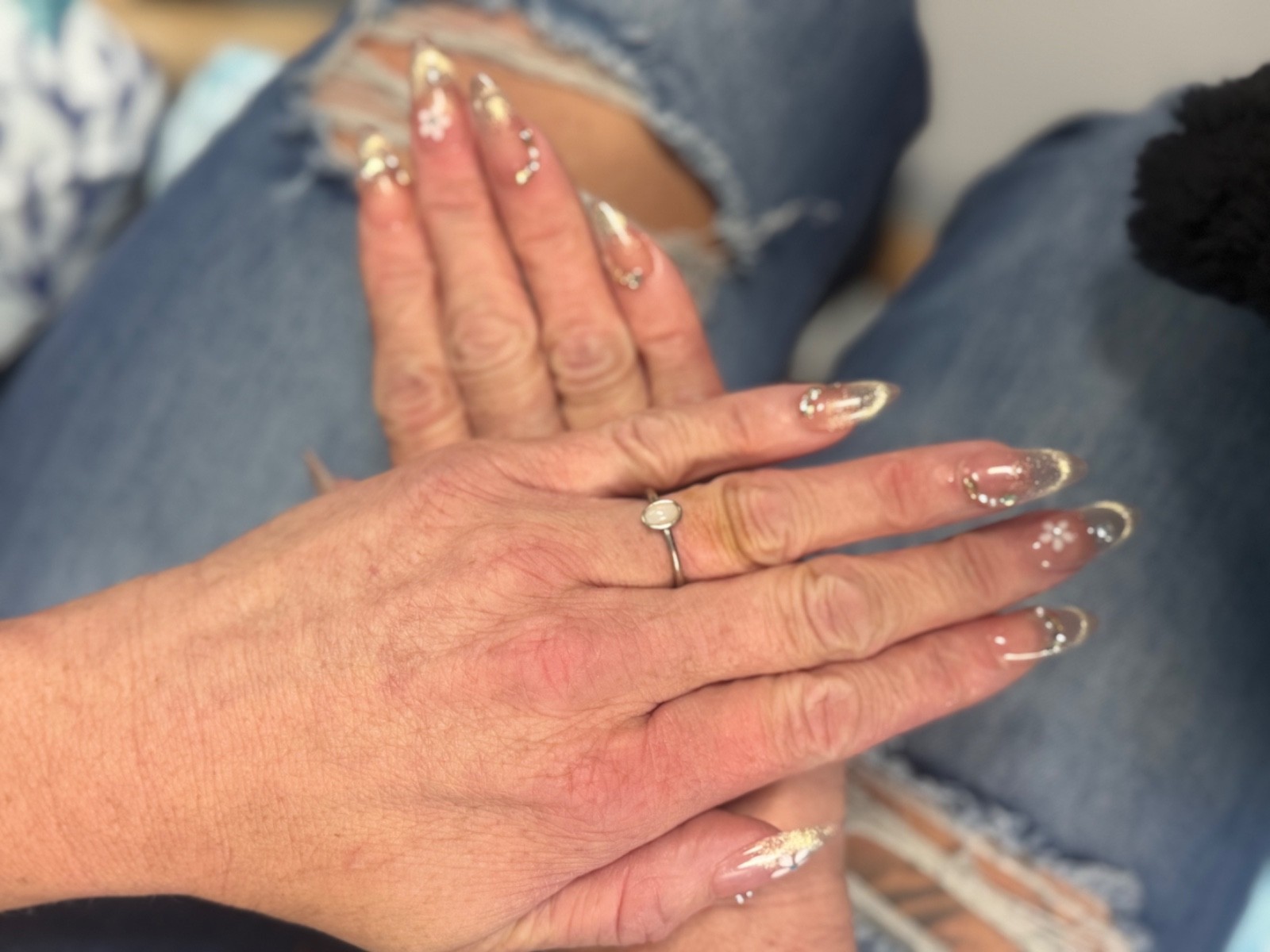 Handmade Press on nails, Magnetic Gold W/Flowers & Gems~Includes Free Gifts💝