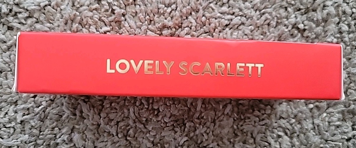 Red Aspen Press-On Nails Lovely Scarlett Shiny Medium Almond New