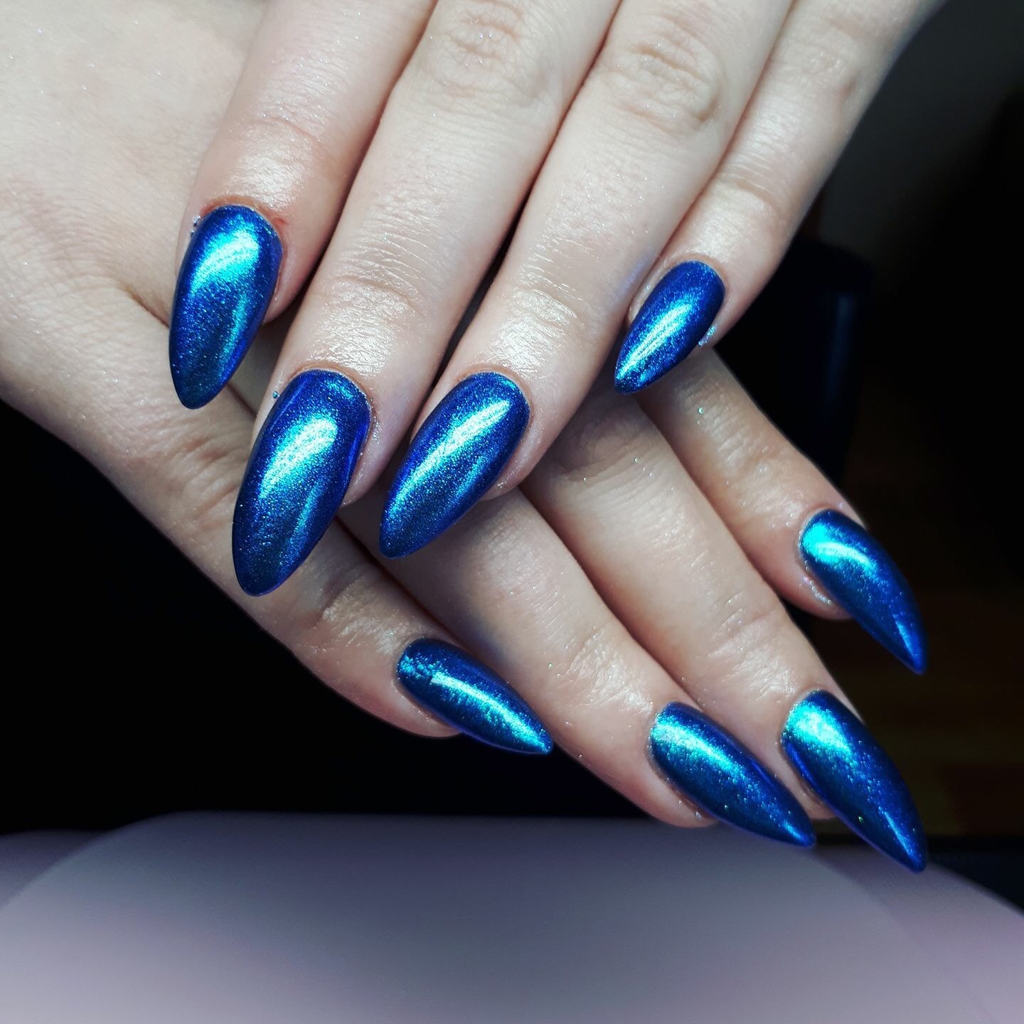 Mermaid Effect BLACK Nail Art POWDER IRIDESCENT Trend Glitter Mirror 5g (black)