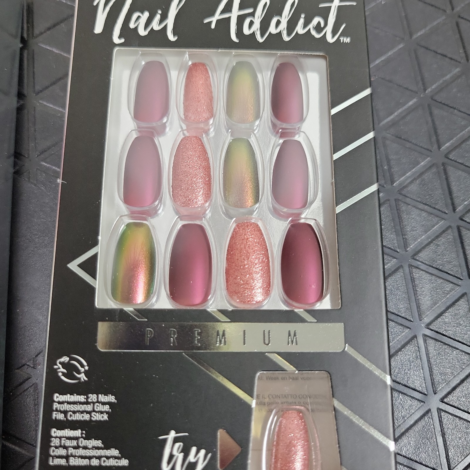 Lot of 3 Ardell Nail Addict Premium Artificial Nail Set – 75890.2 Red Cateye
