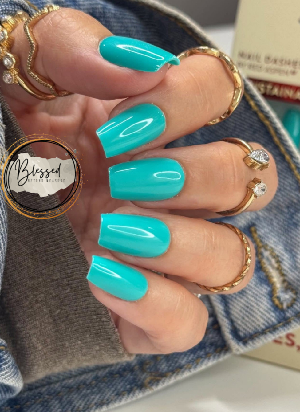 Red Aspen Press On Nails- Squash Blossom Blue, Brecklyn Medium Coffin Blue