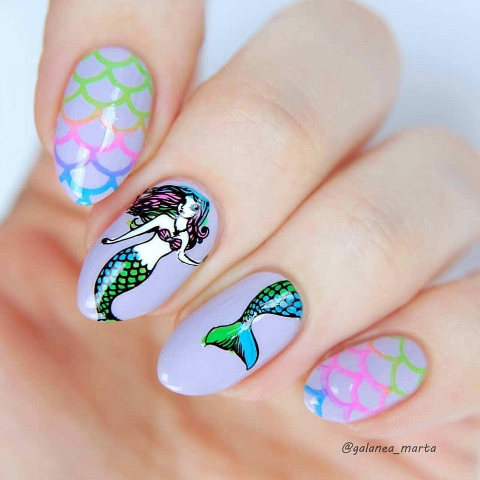 B038 Lost at Sea Stamping Plate For Stamped Nail Art Design