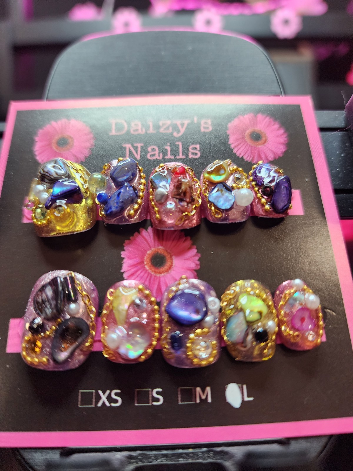 Large Size Press-on Nail 10Pc Set Handmade Round Junk Stones Short 1.5 Cm Length