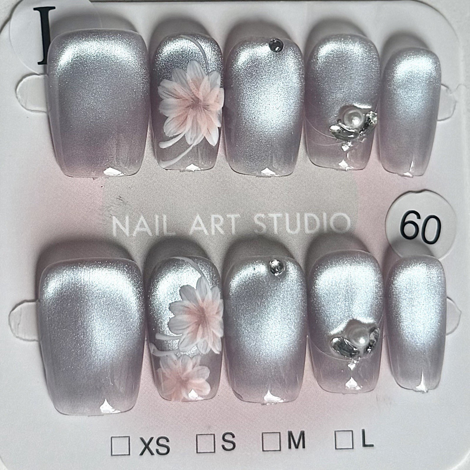 Hand Painted Flower Press-On Nails Medium Square Size L Reusable Fake Nail