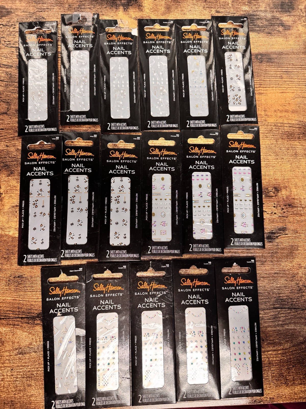 Lot Of 17 Sally Hansen Salon Effects Nail Accents Sealed
