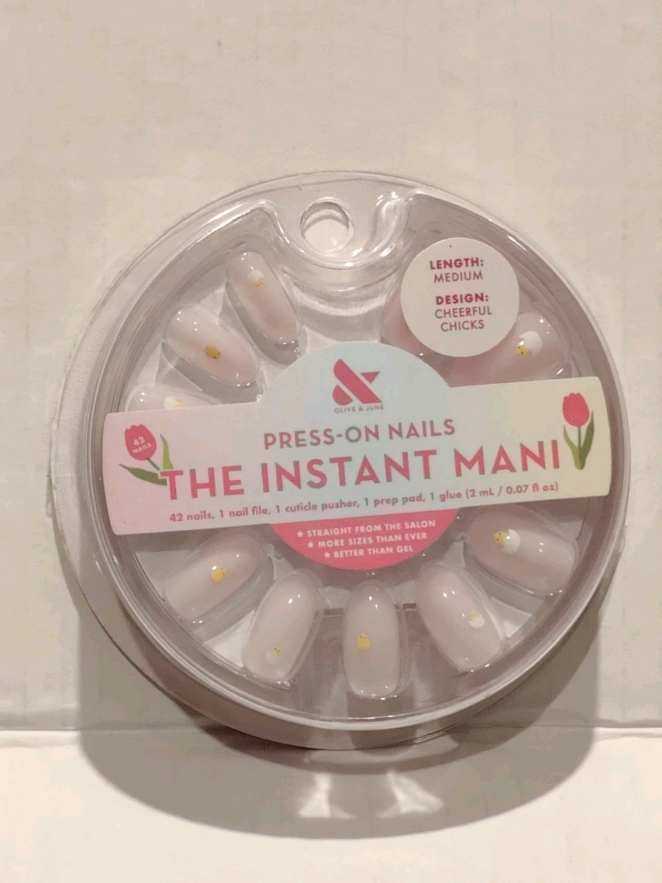 Olive & June Press-On Nails Easter Cheerful Chicks Medium Length Instant Mani