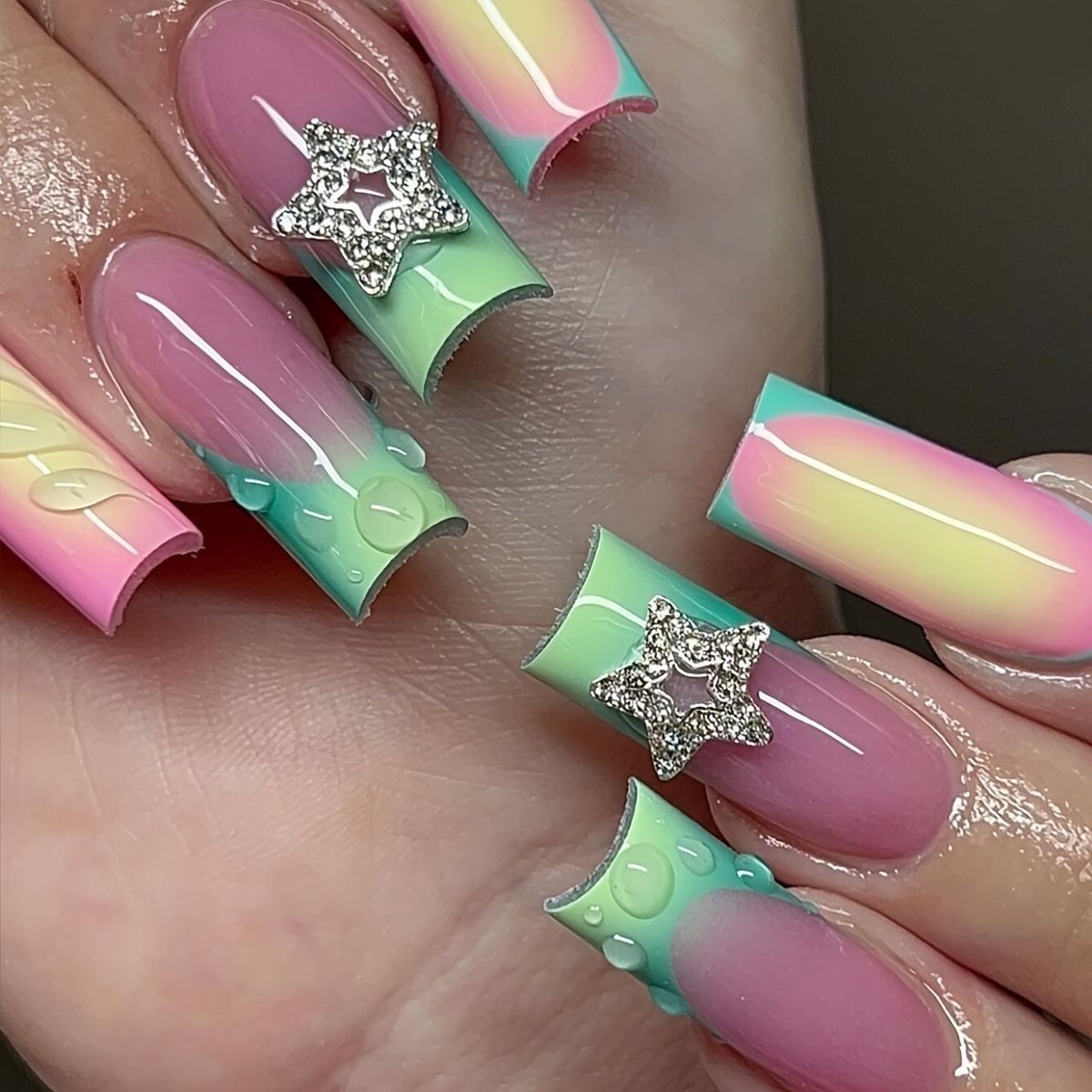 Colorful Gradient 3D Star Decor Press On Nails Fashion Nail Tips Wholesale