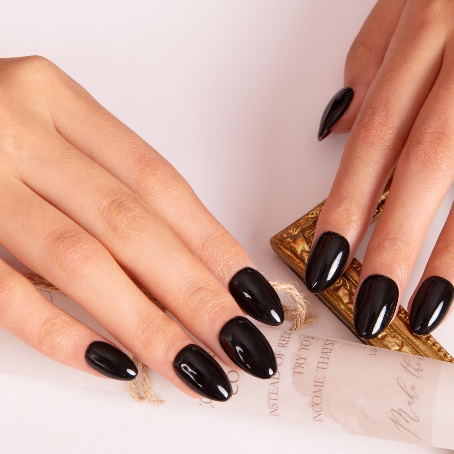 Durable Reusable Full Covered Press on Nails