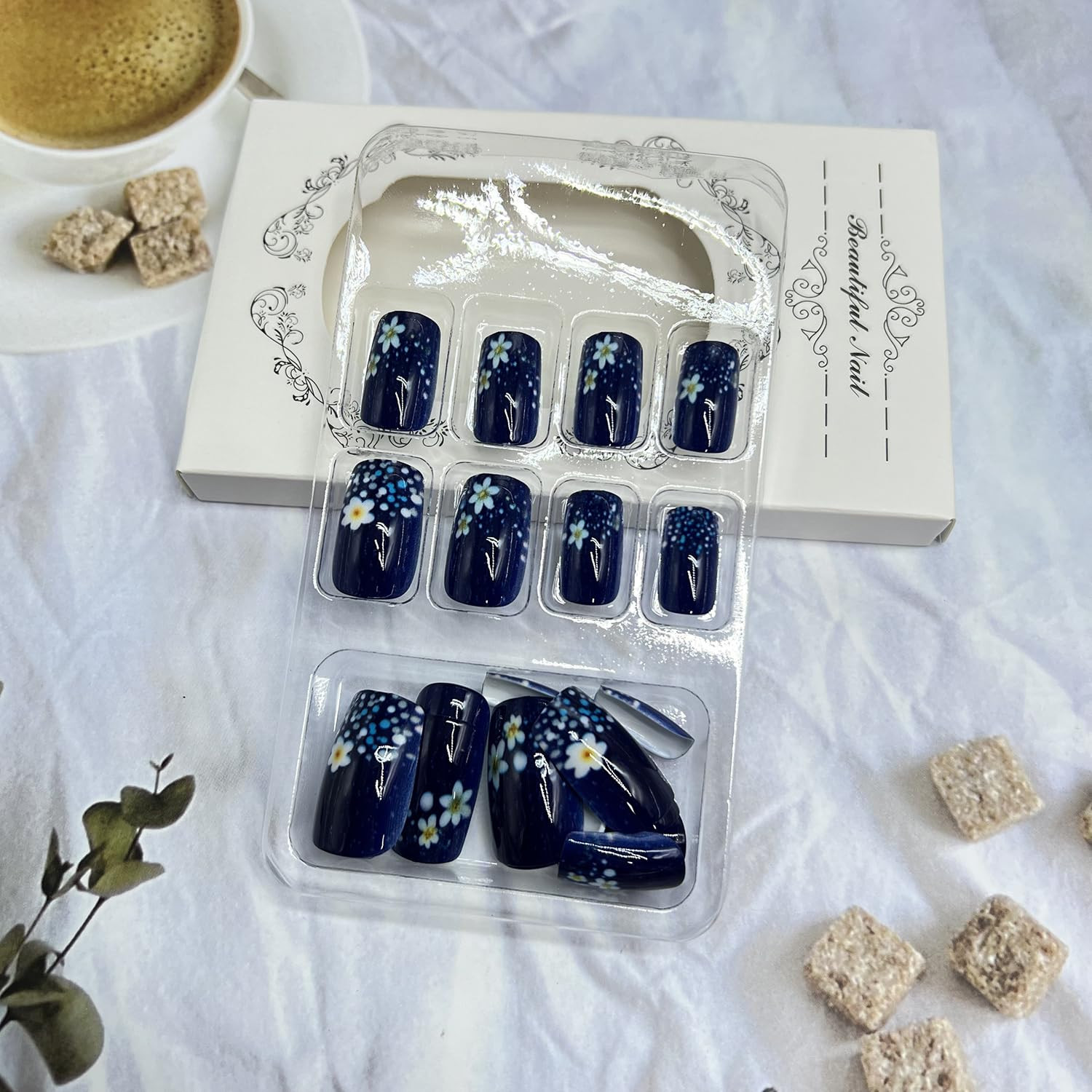 Blue Press on Nails Medium Square Fake Nails with White Flower Design Summer Spr